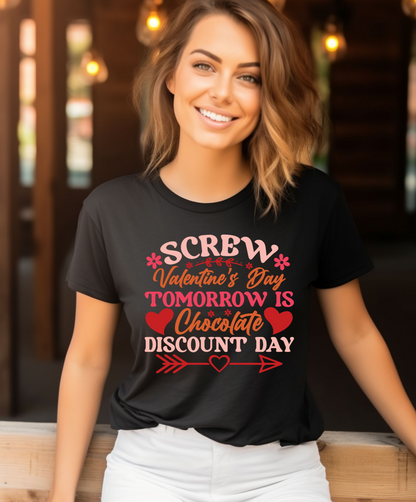 Anti-Valentine's Day Women's Graphic Tee - Say No to Love with Style!