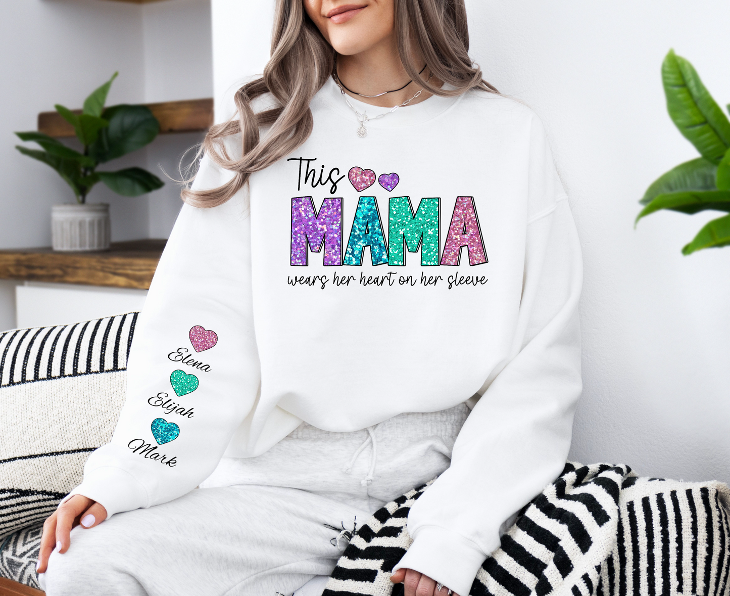Sparkle & Shine Custom Mama or Grandma Sweatshirt – Glittery Design with Personalized Names