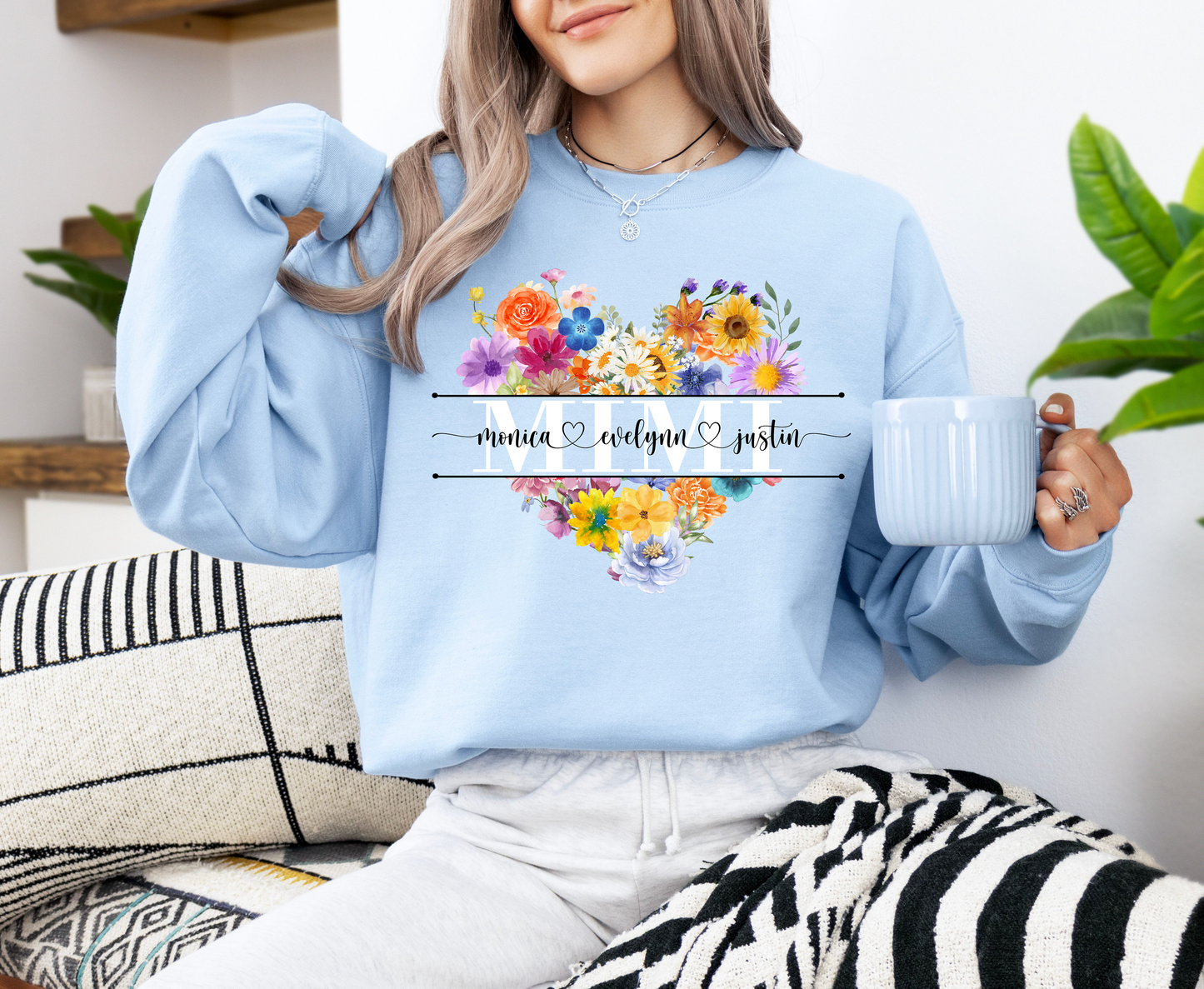 Personalized Gigi, Mimi, Nana, or Grandma Sweatshirt – Heart-Shaped Floral Design with Names